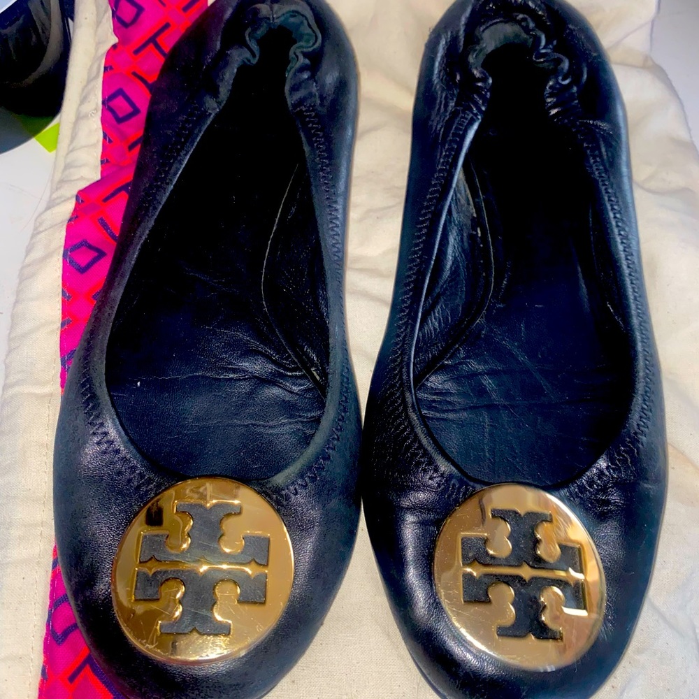 Black Leather Tory Burch Flats Size 8.5!